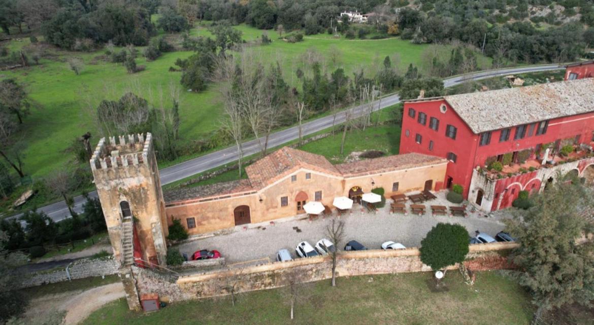 Alloggio La Torre Fossanova Priverno Экстерьер фото